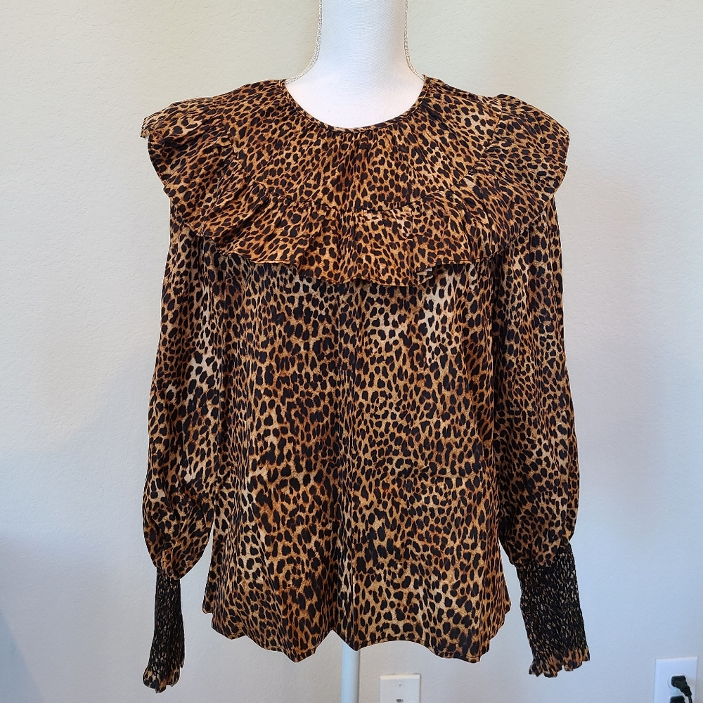 Leopard Print Topshop Blouse Size 6 NWT